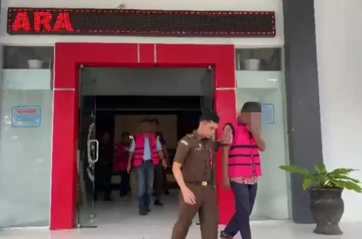 Rugikan Negara Rp9,8...