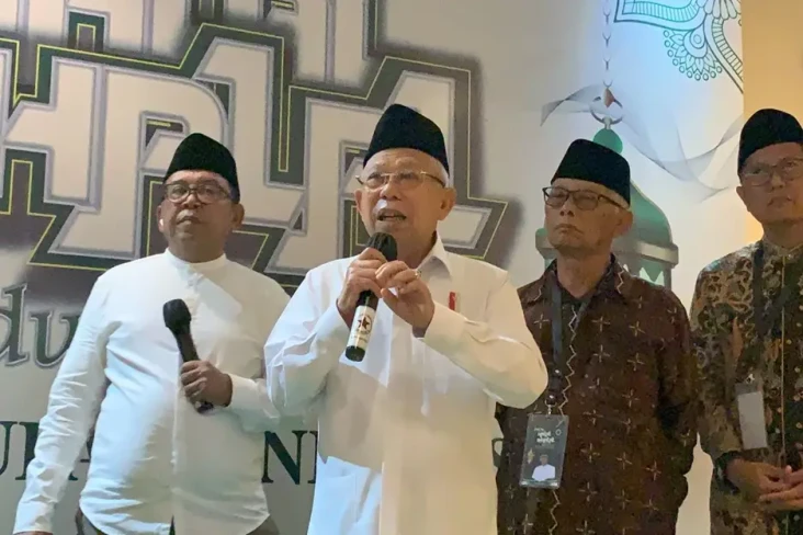 Soal Presidential Club,...