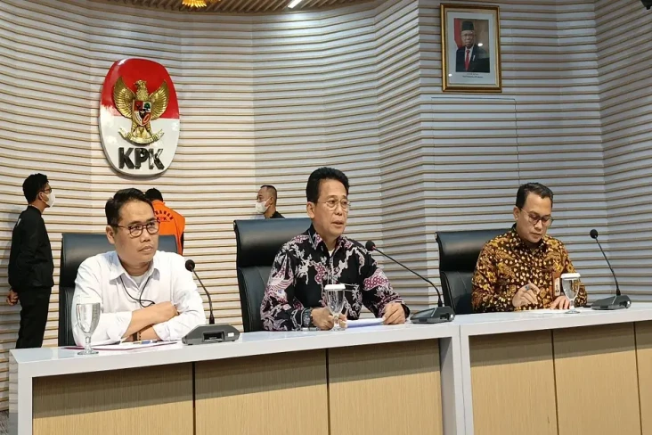 Ayah Bupati Sidoarjo...