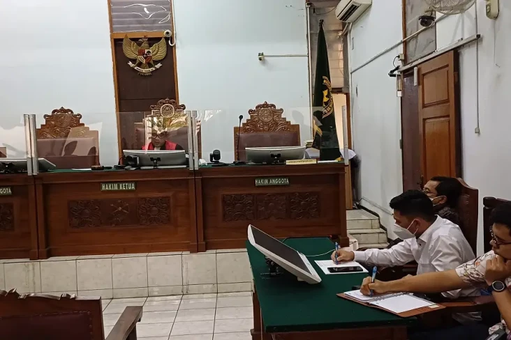 Hakim PN Jaksel Tolak...