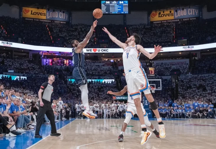 Hasil Semifinal NBA:...