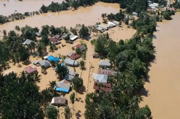 Hujan 6 Jam, Banjir...