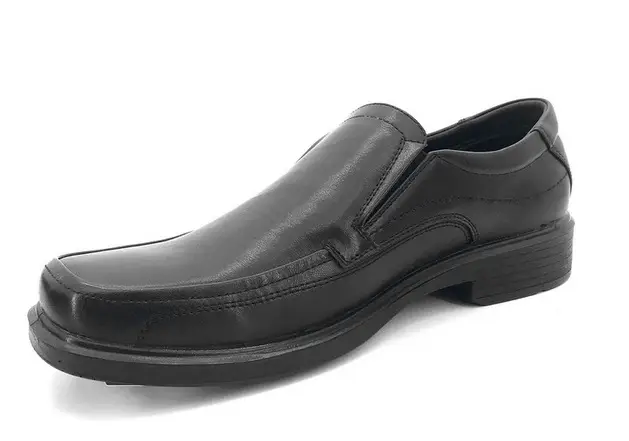 5 Model Sepatu Bata...