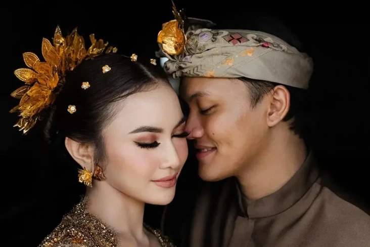 Akad Nikah Rizky Febian...