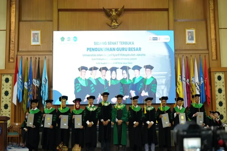 Kukuhkan Tujuh Profesor...