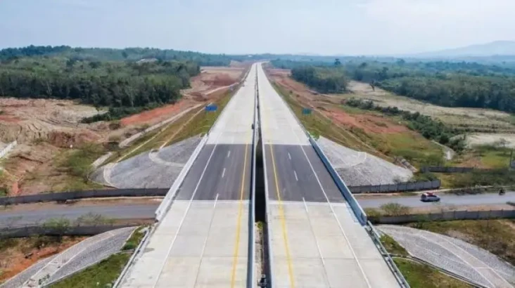 Segera Beroperasi, Tol...