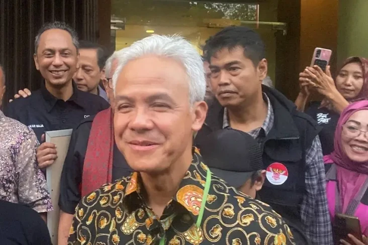 Prabowo Minta Oposisi...