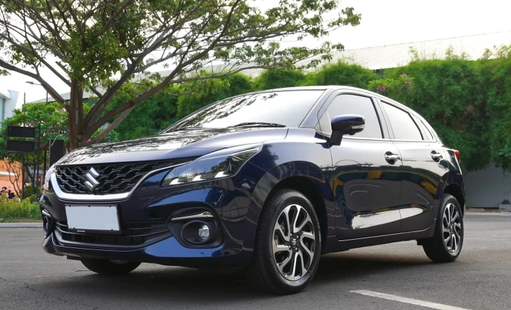 Penjualan Suzuki Baleno...