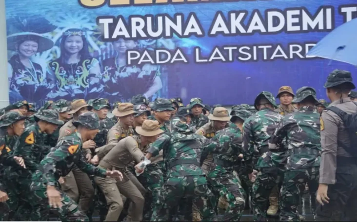 Mengenal Latsitardanus,...
