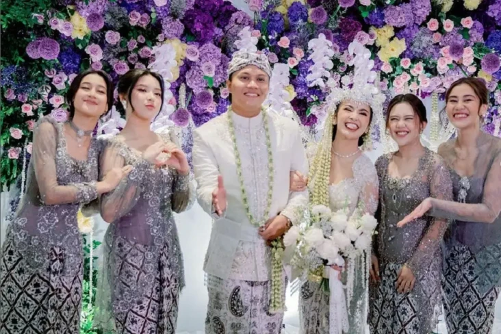 Jadi Mak Comblang, Ziva...