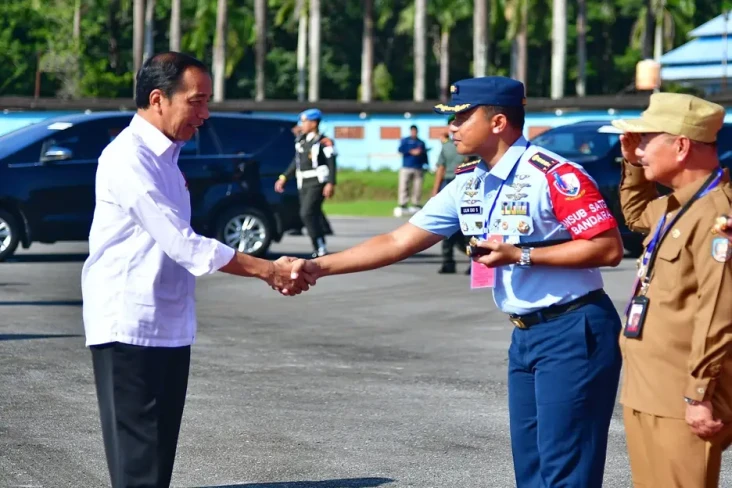 Hari Ini, Jokowi Tinjau...