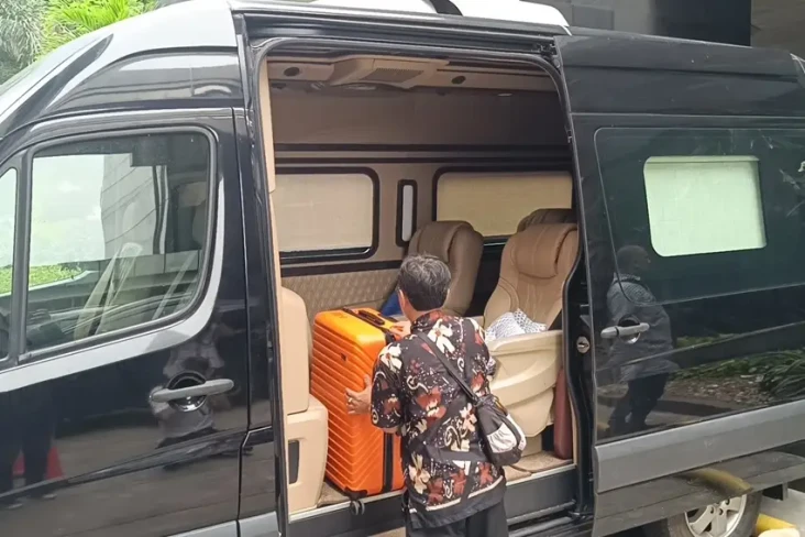 Penampakan Mercedes...