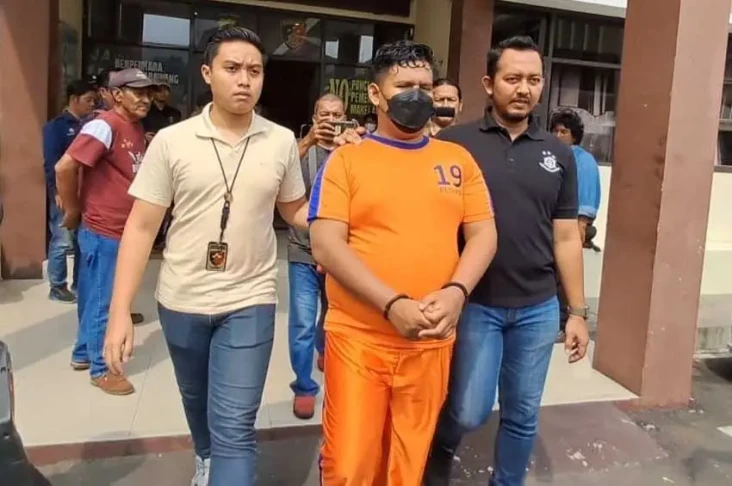Polisi Tangkap 2 Tersangka...
