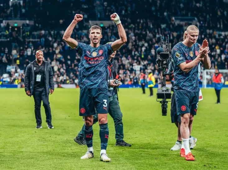Libas Tottenham, Man...