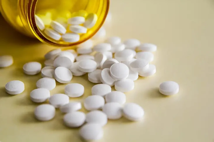 8 Obat yang Punya Efek...