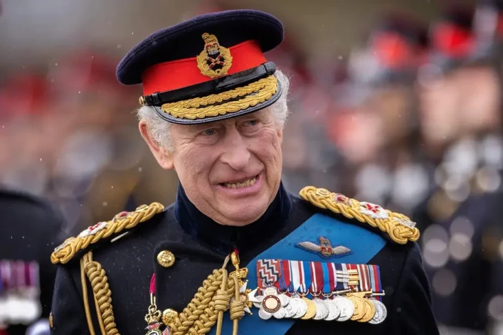 Raja Charles III Kehilangan...
