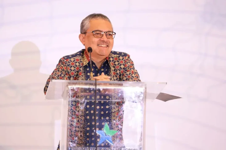 Plt Kepala Perpusnas...