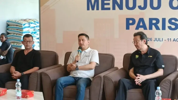 Kevin Sanjaya Mundur...