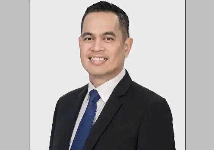 Udin Salahuddin, Direktur...