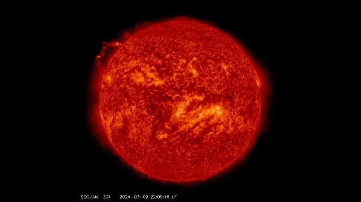 Ledakan Suar Matahari...