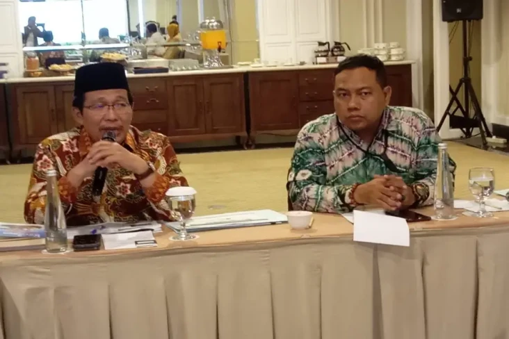 Kemenag Persiapkan Survei...