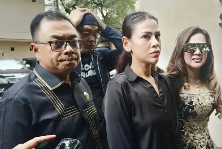 Penjelasan Istri Oknum...