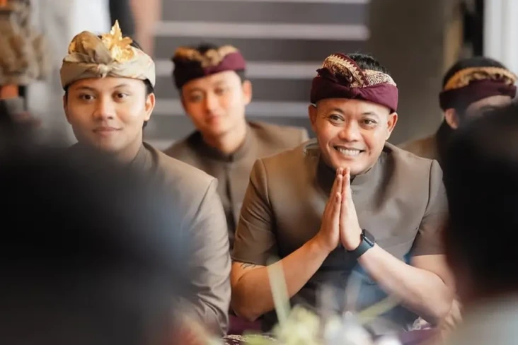 Sule Beri Wejangan pada...