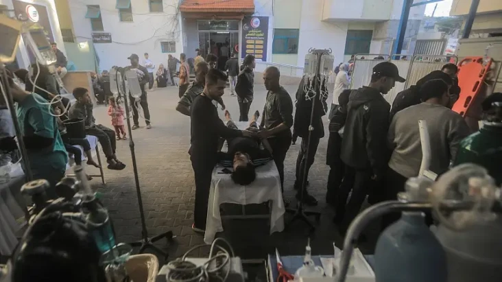 Serangan Israel Menggila,...