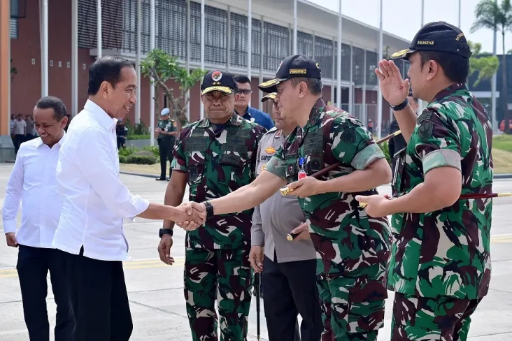 Berangkat ke Bali, Presiden...