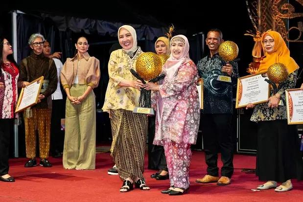 Dekranasda Sumsel Juara...