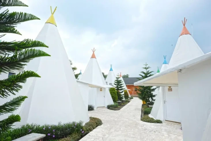 7 Glamping di Bogor...