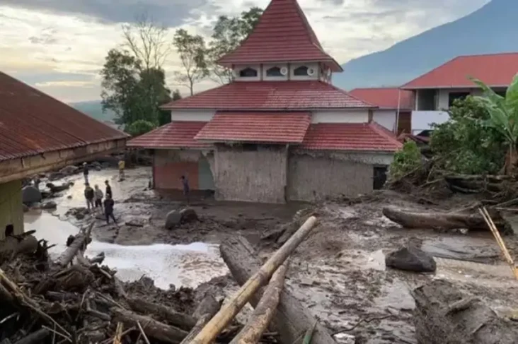 794 Kejadian Bencana...