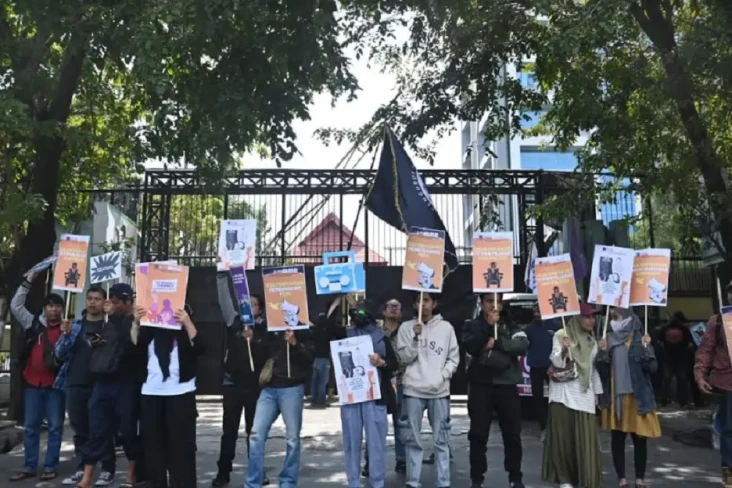 Dinilai Bungkam Kebebasan...