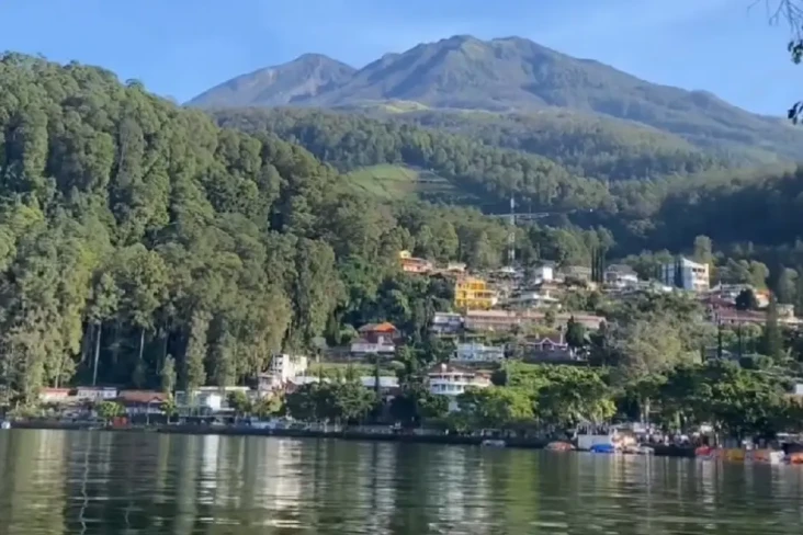 Viral! Danau Indah Dikira...