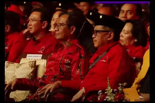 Hadiri Rakernas V PDIP,...