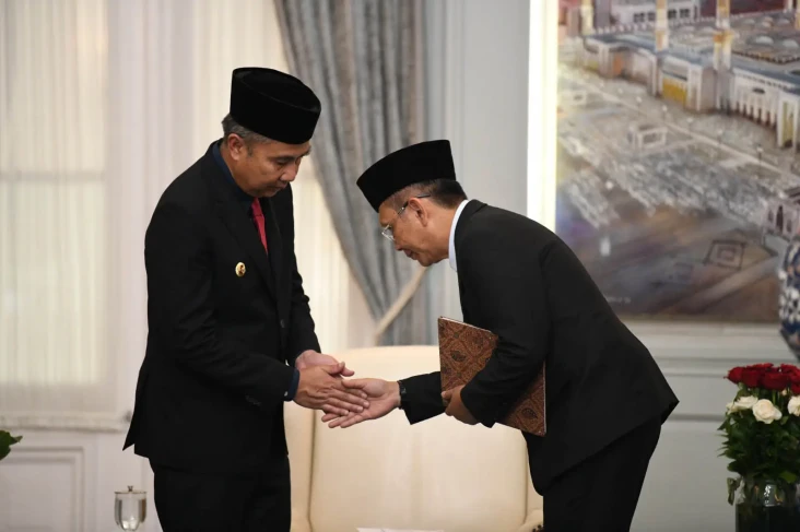 Dani Ramdan Pimpin Kabupaten...