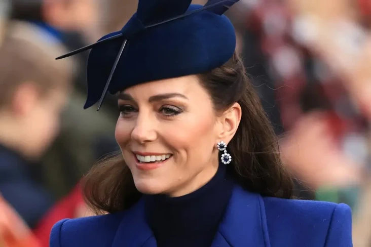 Kate Middleton Mundur...