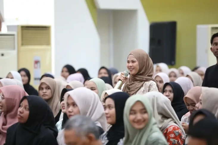 AMANAH Goes to Campus...