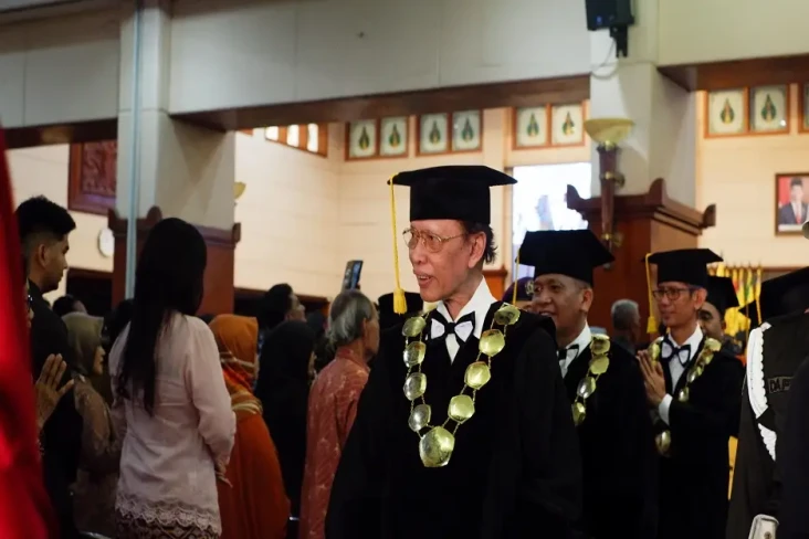 Peringkat IV PTS Terbaik...
