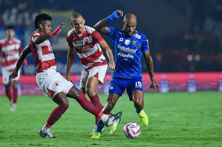 Final Liga 1 2023/2024:...