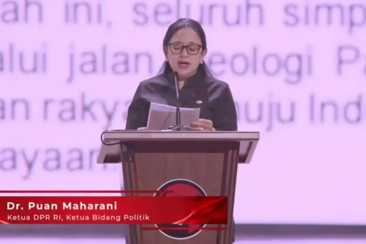 Rakernas V PDIP Desak...