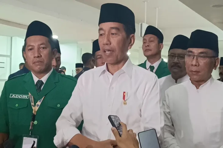 Jokowi Enggan Komentari...