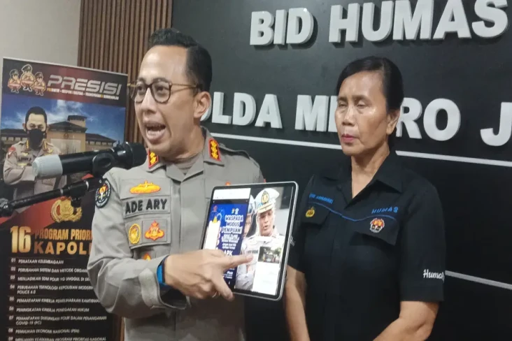 Polisi Sita 8 Mobil...