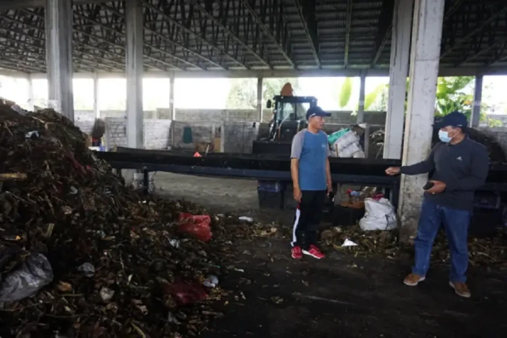 Pengolahan Sampah Berbasis...