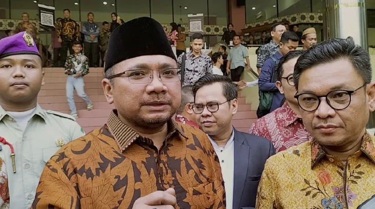 UKT UIN Jakarta Naik,...