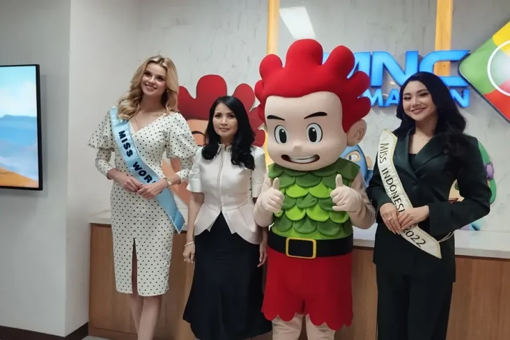 Momen Miss World 2024...