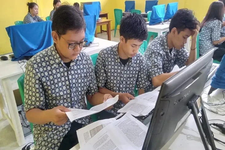 Hindari Sisi Negatif,...