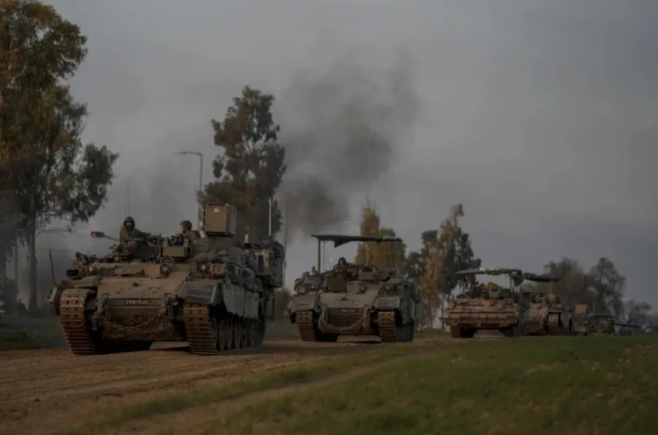 Tank-tank Militer Israel...