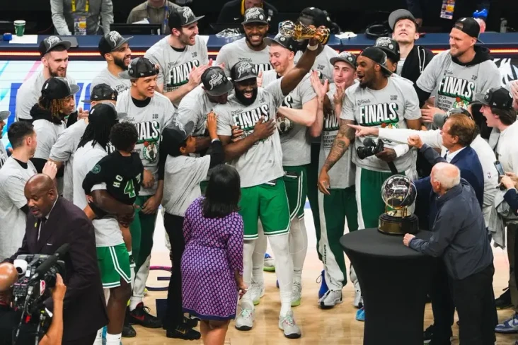 Boston Celtics Juara...