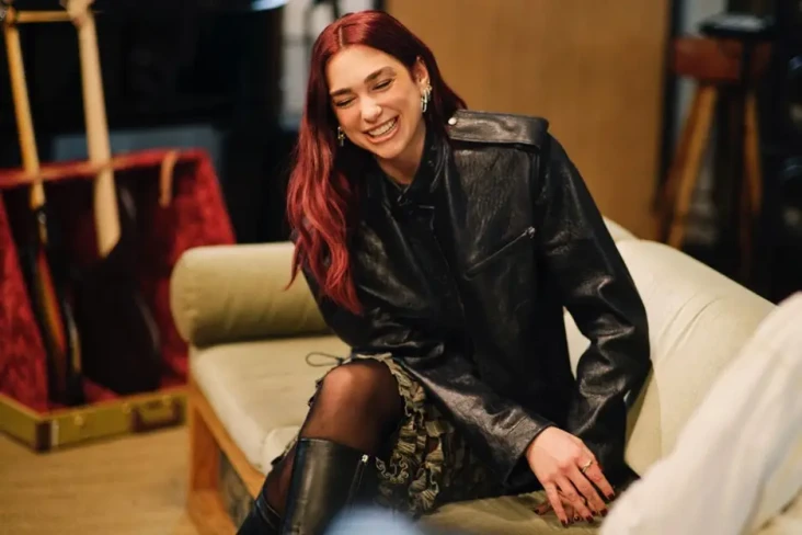 Dua Lipa Konser di Jakarta...